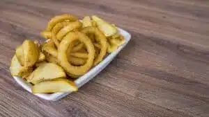 Batata Rústica Assada na Airfryer com Alecrim e Páprica