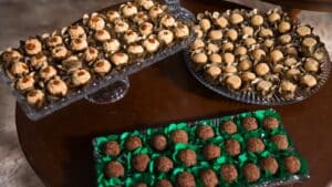 Brigadeiro Gourmet de Enrolar Firme: Ponto Exato na Panela