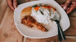 Frango Desossado e Recheado: Ceia de Natal Fácil no Forno