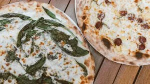 Pizza de Escarola com Queijo Branco: Receita Fácil para Iniciantes