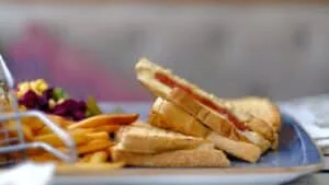 Maionese de Abacate Vegana: Recheio Perfeito para Sanduíche Natural