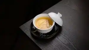 Receita de Ramen Brasileiro: Caldo de Frango Caipira e Legumes