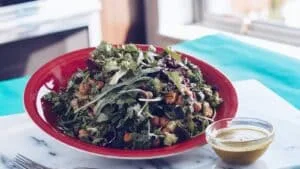 Salada de Grão de Bico com Bacalhau: Tradição para Semana Santa