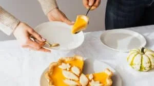 Torta Salgada Vegetariana Rápida Sem Massa: Jantar Light e Saboroso