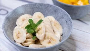 Bananada Caseira com Banana Nanica: o Doce Gelado que Sustenta a Mesa de Julho