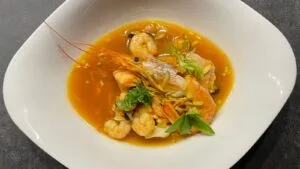 Bobó de Camarão Baiano com Dendê e Leite de Coco: o Almoço do Recôncavo em Agosto