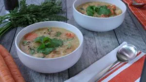 Sopa Cremosa de Cenoura com Gengibre e Laranja-Bahia: o Jantar Leve de Agosto