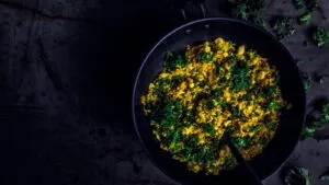 Arroz com Taioba e Carne Seca: o Almoço de Panela do Interior Brasileiro em Setembro